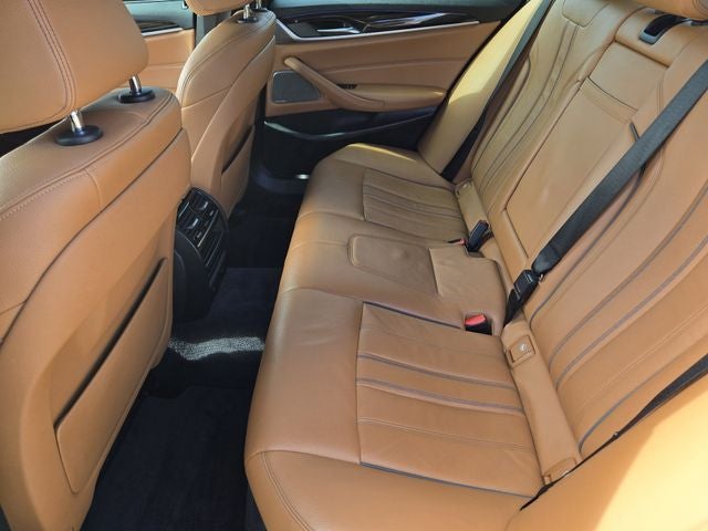 2018 BMW 5 Series 540i