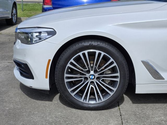 2018 BMW 5 Series 540i