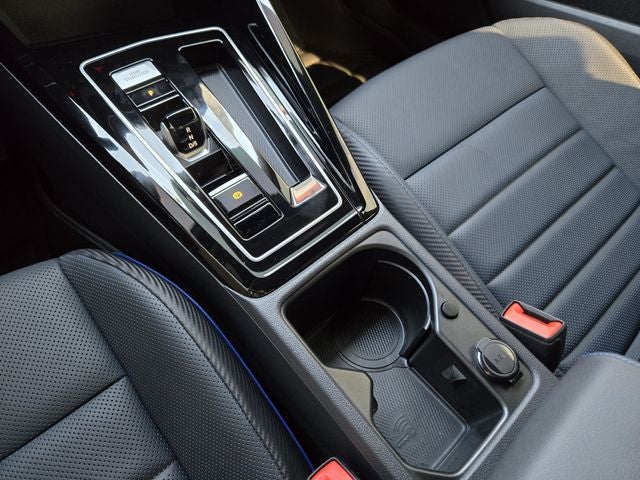 2026 Volkswagen Golf R Base