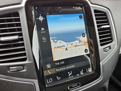 2022 Volvo XC90 T5 Momentum