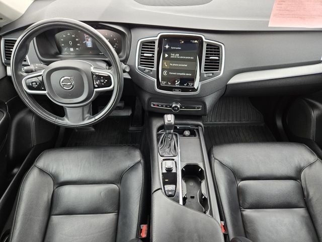 2022 Volvo XC90 T5 Momentum