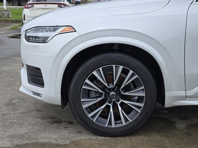 2022 Volvo XC90 T5 Momentum