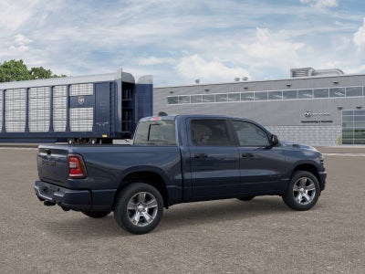2026 RAM 1500 RAM 1500 EXPRESS CREW CAB 4X2 5'7' BOX