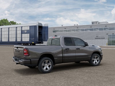 2026 RAM 1500 RAM 1500 EXPRESS QUAD CAB 4X2 6'4' BOX