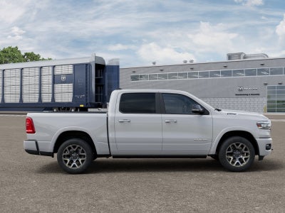 2026 RAM 1500 RAM 1500 LARAMIE CREW CAB 4X4 5'7' BOX