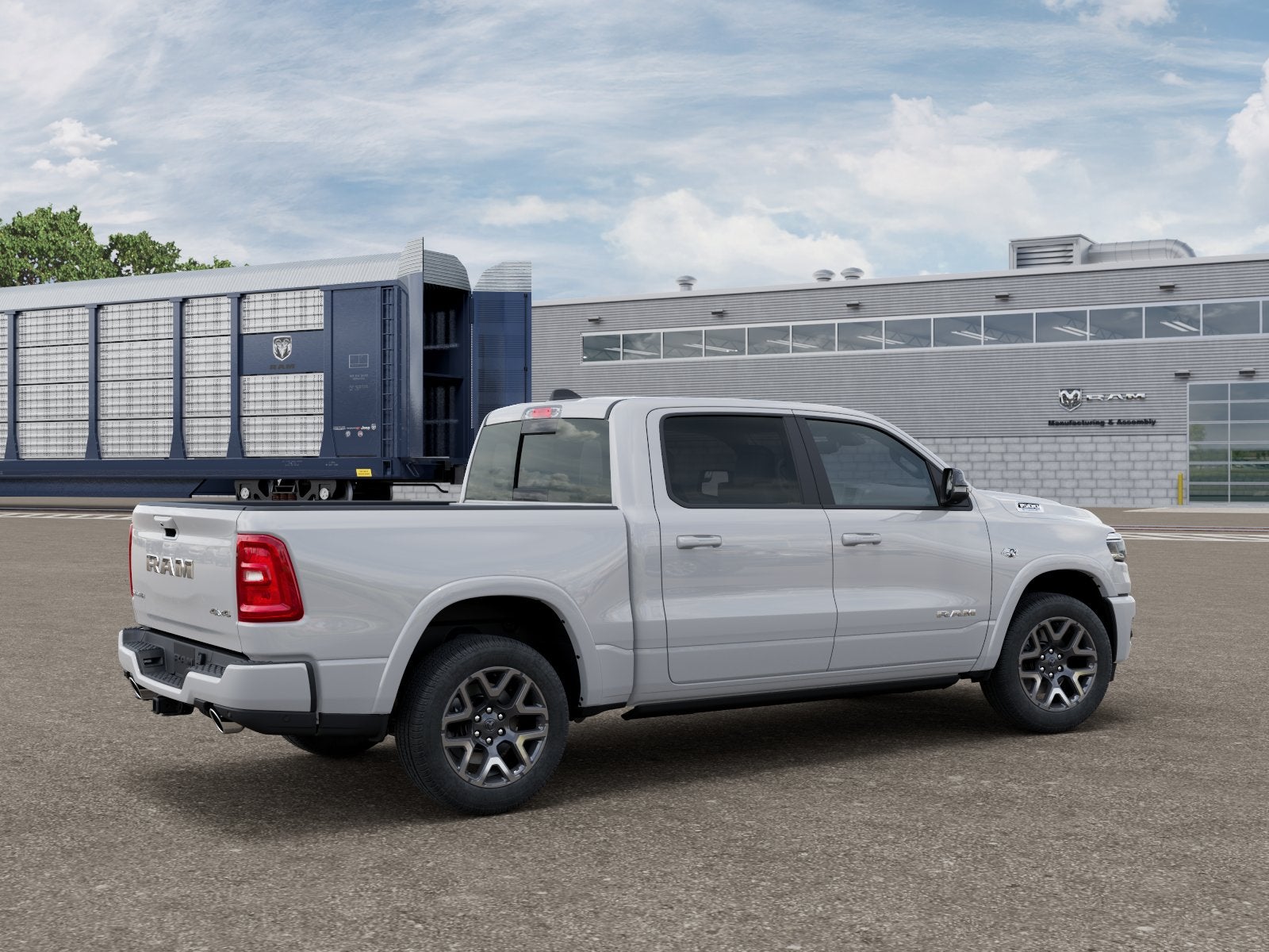 2026 RAM 1500 RAM 1500 LARAMIE CREW CAB 4X4 5'7' BOX