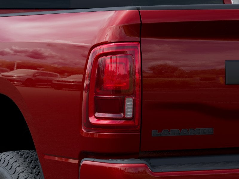 2027 RAM 3500 RAM 3500 LARAMIE MEGA CAB 4X4 6'4' BOX