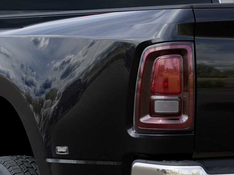 2026 RAM 3500 RAM 3500 TRADESMAN CREW CAB 4X4 8' BOX