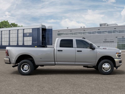 2026 RAM 3500 RAM 3500 TRADESMAN CREW CAB 4X4 8' BOX