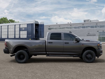 2027 RAM 3500 RAM 3500 TRADESMAN CREW CAB 4X4 8' BOX
