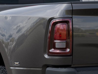 2027 RAM 3500 RAM 3500 TRADESMAN CREW CAB 4X4 8' BOX