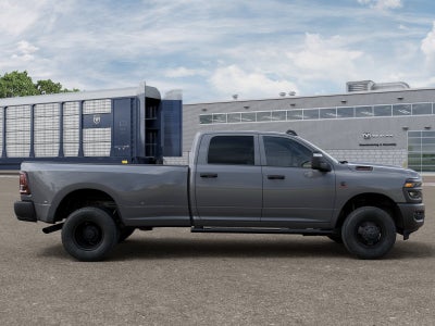2026 RAM 3500 RAM 3500 TRADESMAN CREW CAB 4X4 8' BOX