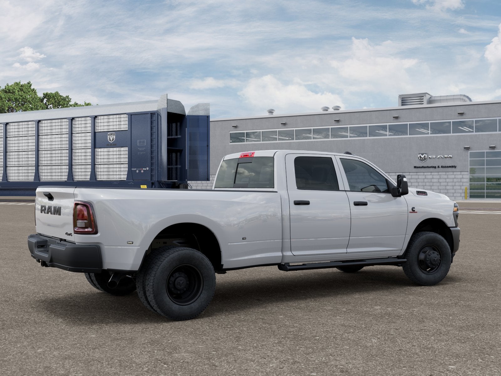 2026 RAM 3500 RAM 3500 TRADESMAN CREW CAB 4X4 8' BOX