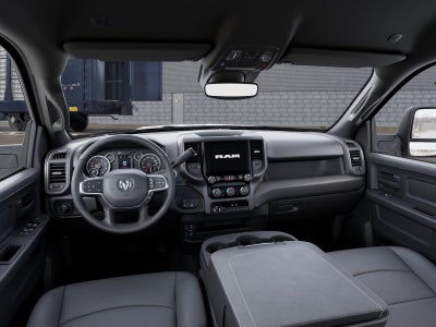 2027 RAM 3500 RAM 3500 TRADESMAN CREW CAB 4X4 8' BOX