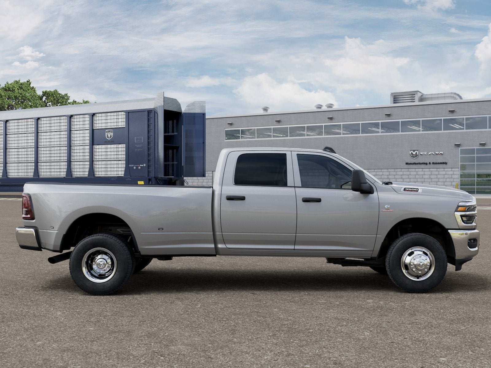 2026 RAM 3500 RAM 3500 TRADESMAN CREW CAB 4X4 8' BOX
