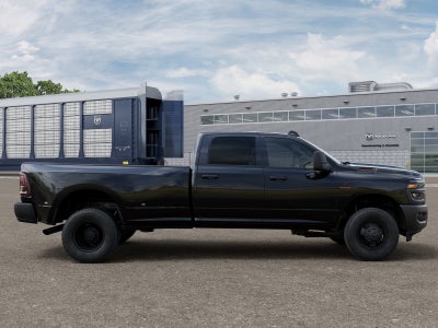 2027 RAM 3500 RAM 3500 TRADESMAN CREW CAB 4X4 8' BOX