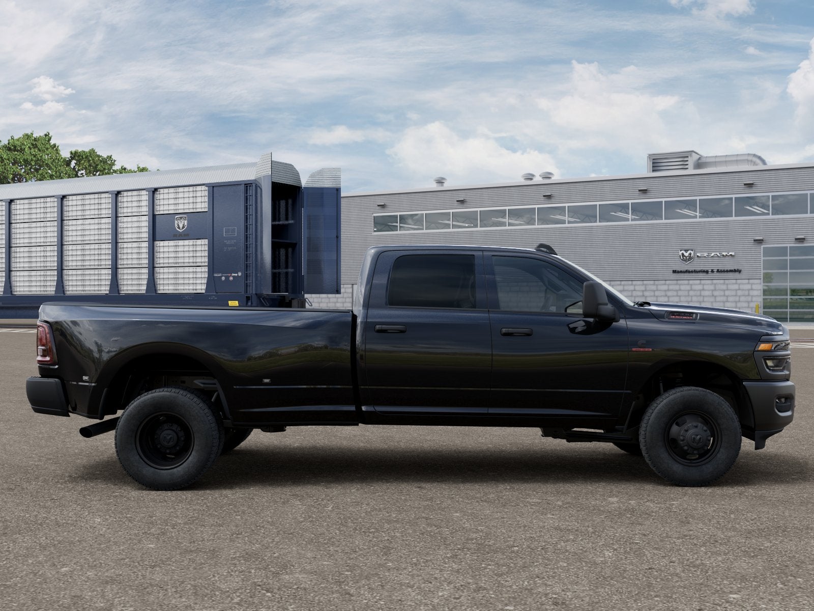 2027 RAM 3500 RAM 3500 TRADESMAN CREW CAB 4X4 8' BOX