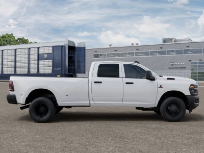 2026 RAM 3500 RAM 3500 TRADESMAN CREW CAB 4X4 8' BOX