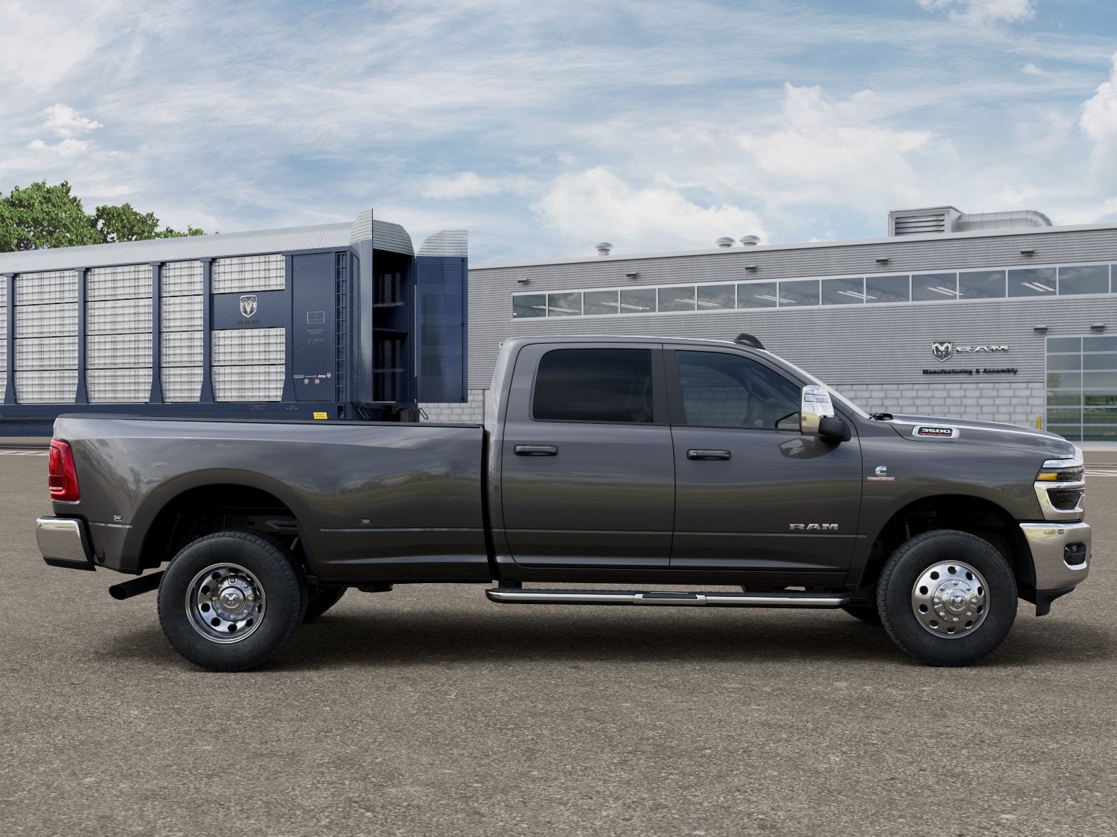 2026 RAM 3500 RAM 3500 LARAMIE CREW CAB 4X4 8' BOX