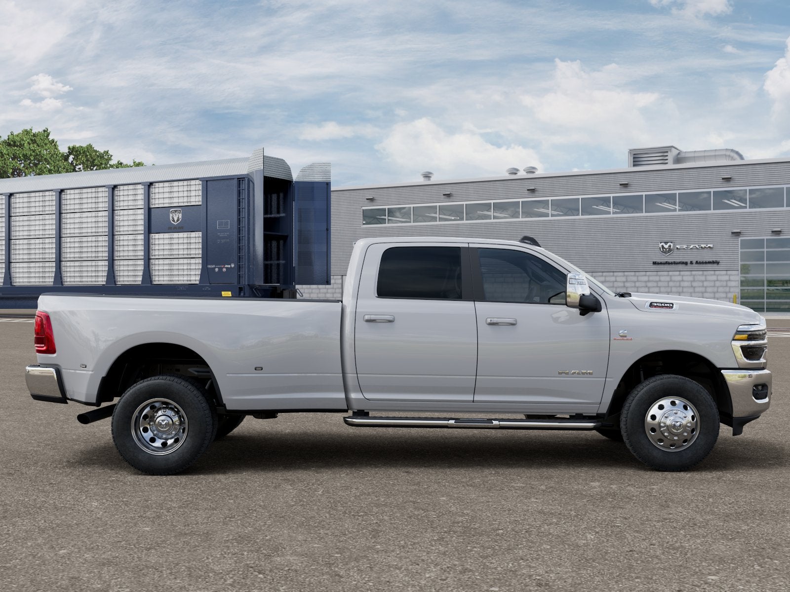 2026 RAM 3500 RAM 3500 LARAMIE CREW CAB 4X4 8' BOX