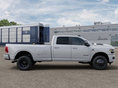 2026 RAM 3500 RAM 3500 LARAMIE CREW CAB 4X4 8' BOX