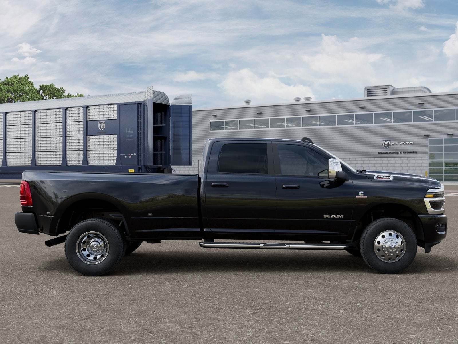 2026 RAM 3500 RAM 3500 LARAMIE CREW CAB 4X4 8' BOX