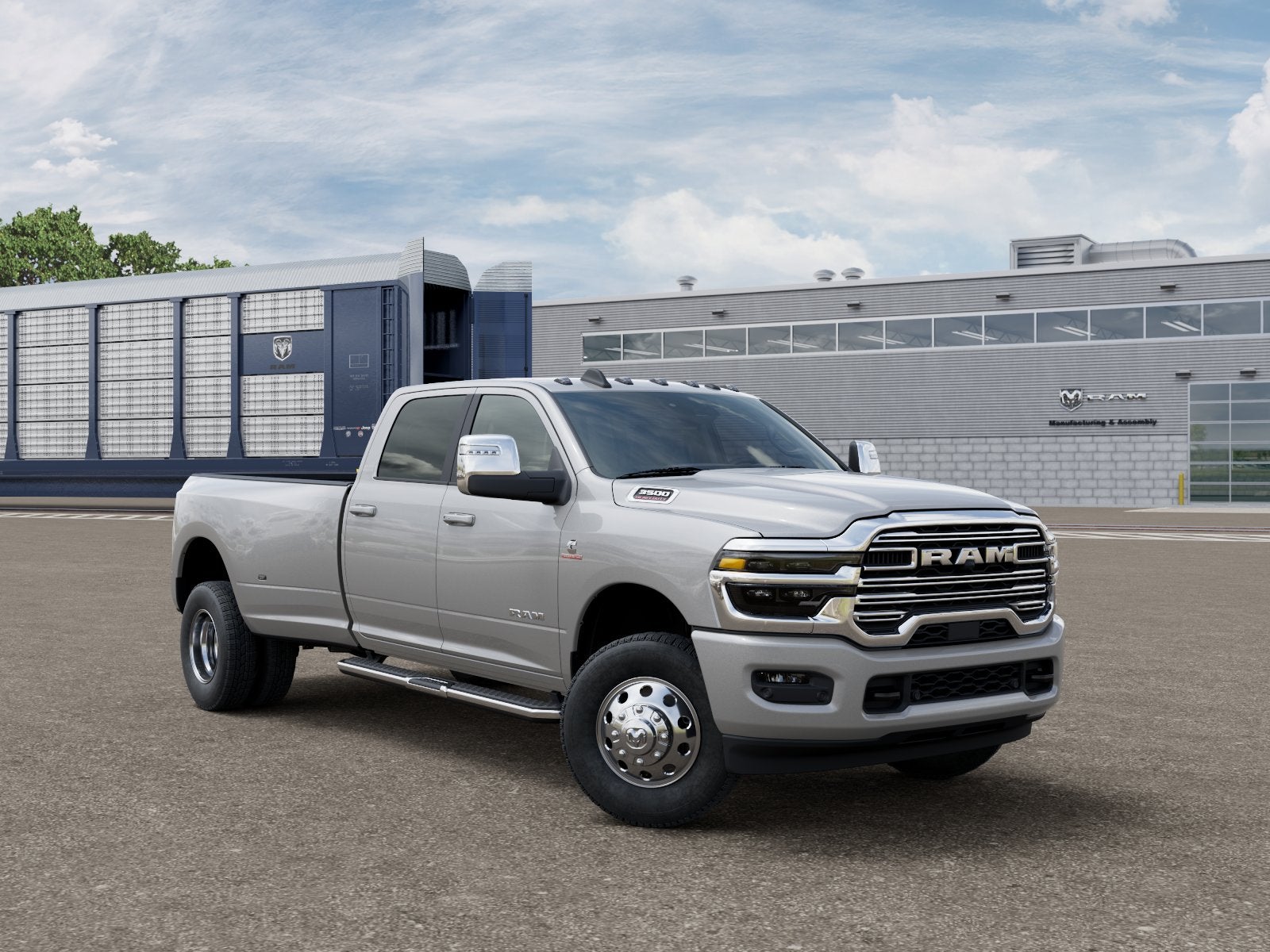 2026 RAM 3500 RAM 3500 LARAMIE CREW CAB 4X4 8' BOX