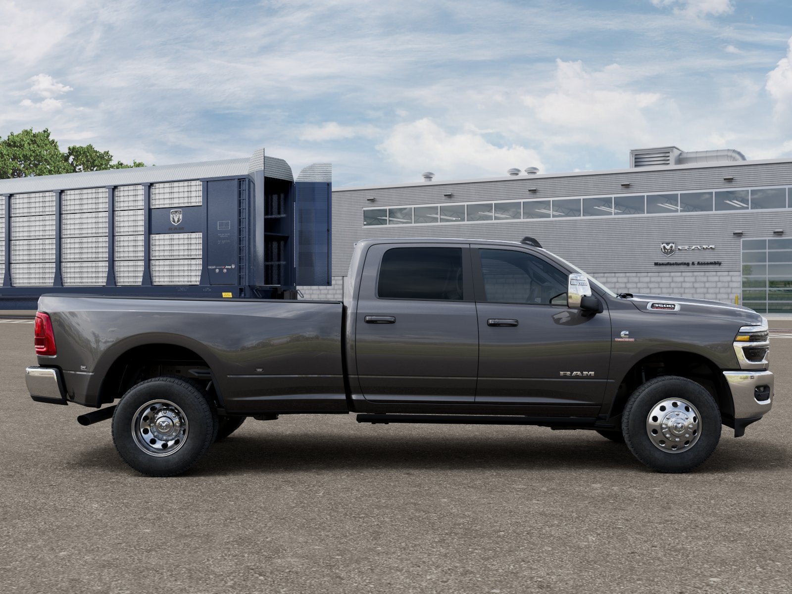 2027 RAM 3500 RAM 3500 LARAMIE CREW CAB 4X4 8' BOX