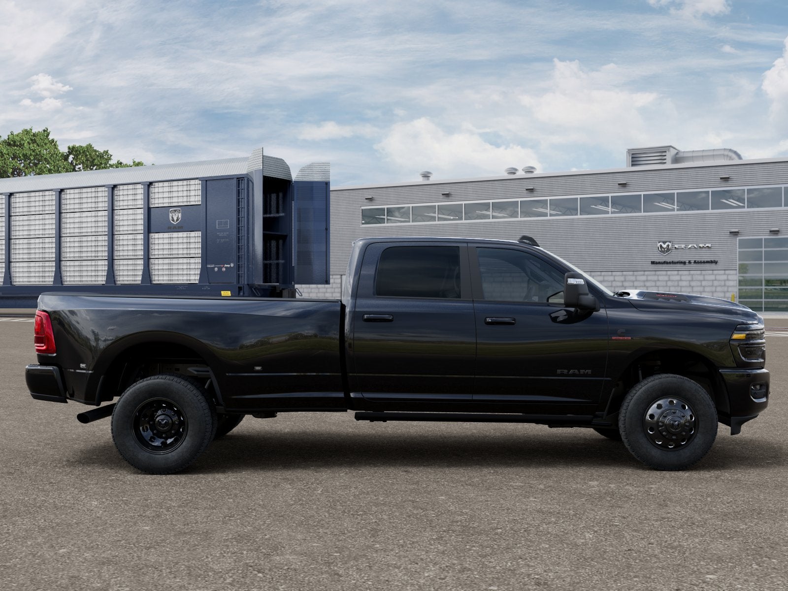2026 RAM 3500 RAM 3500 LARAMIE CREW CAB 4X4 8' BOX