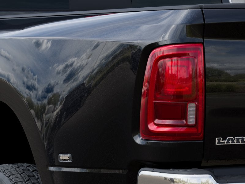 2026 RAM 3500 RAM 3500 LARAMIE CREW CAB 4X4 8' BOX