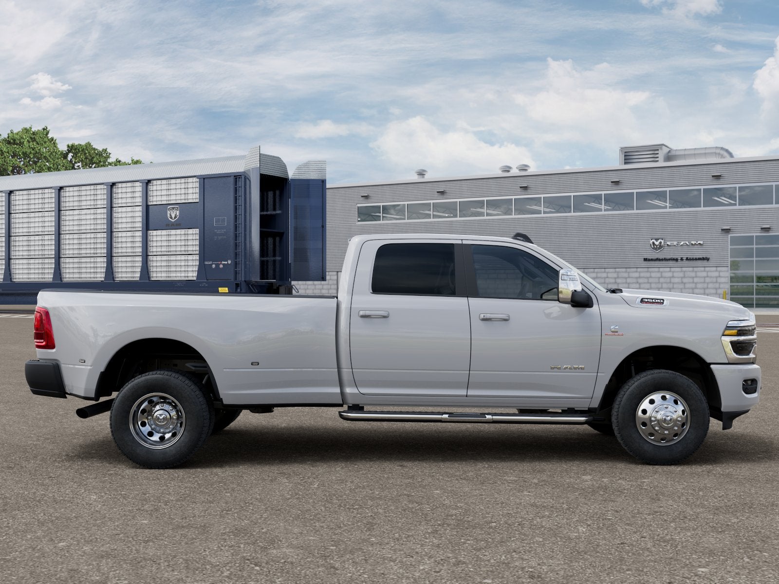 2026 RAM 3500 RAM 3500 LARAMIE CREW CAB 4X4 8' BOX