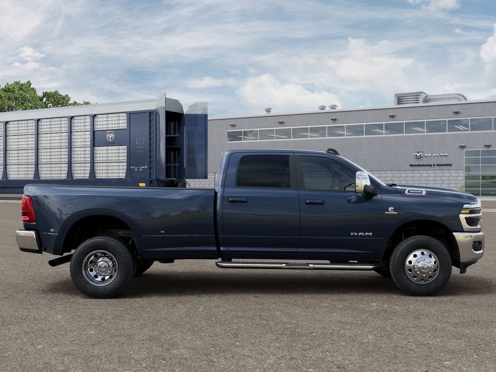 2026 RAM 3500 RAM 3500 LARAMIE CREW CAB 4X4 8' BOX