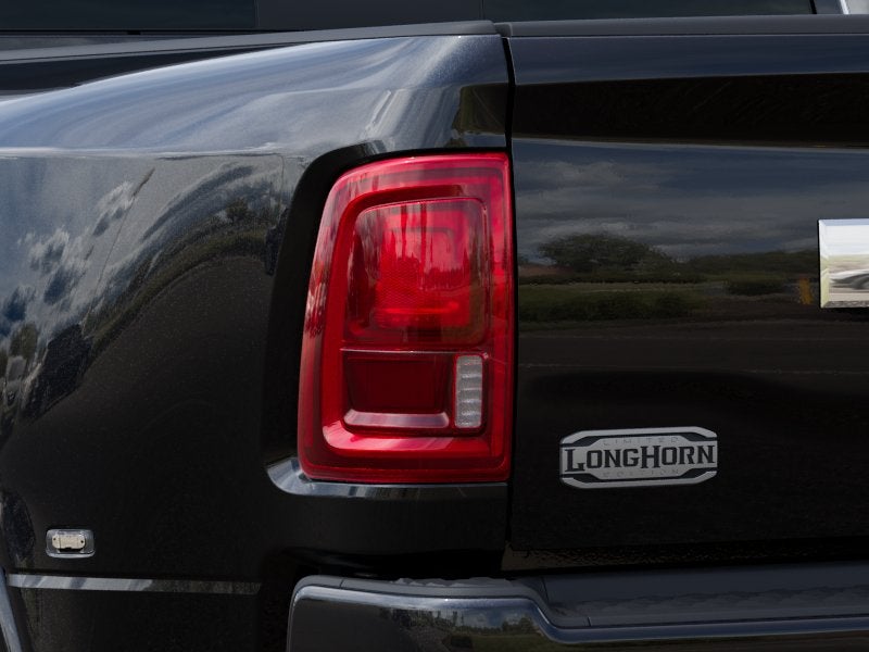 2026 RAM 3500 RAM 3500 LIMITED LONGHORN MEGA CAB 4X4 6'4' BOX