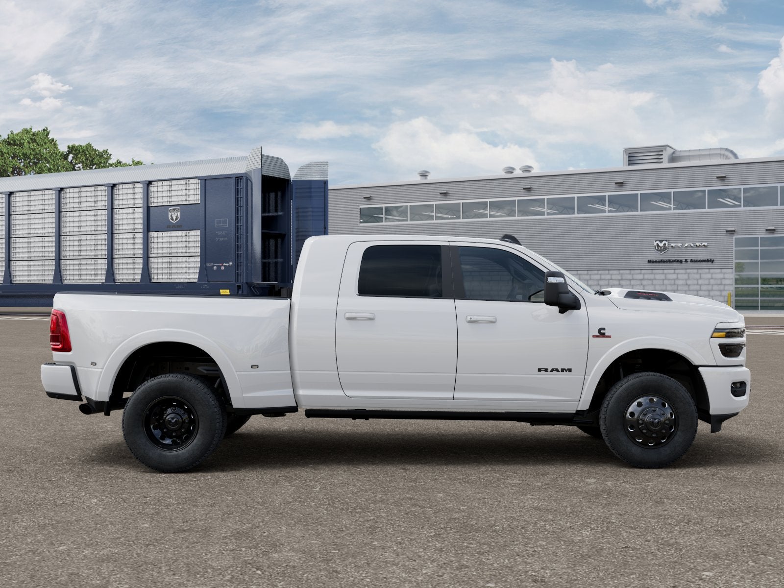 2026 RAM 3500 RAM 3500 LIMITED MEGA CAB 4X4 6'4' BOX