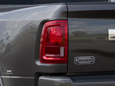 2026 RAM 3500 RAM 3500 LIMITED LONGHORN MEGA CAB 4X4 6'4' BOX