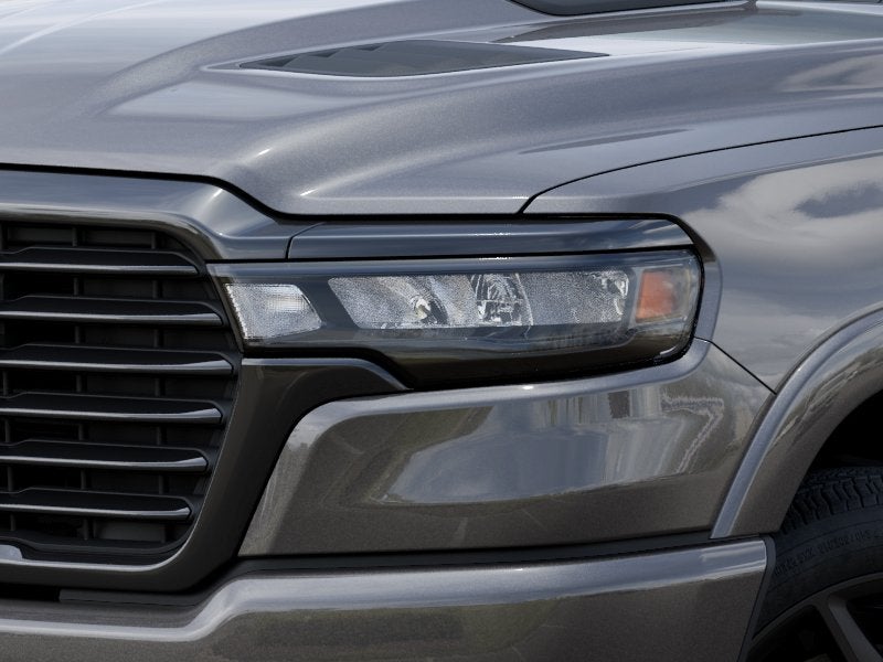 2026 RAM 1500 RAM 1500 LARAMIE CREW CAB 4X2 5'7' BOX